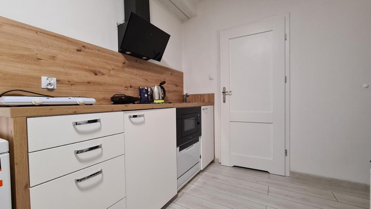 Апартаменти Studio I Pokoje I Pokoje Z Lazienkami Гданськ Екстер'єр фото